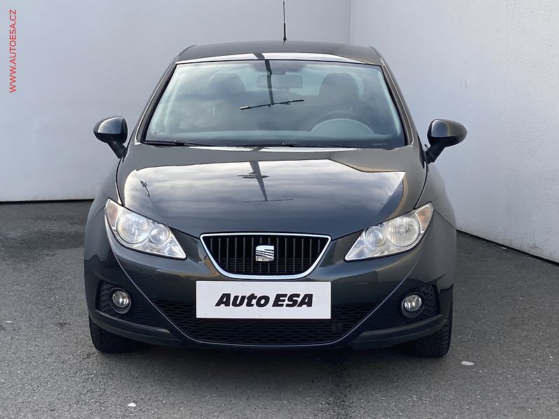 Seat Ibiza (2012) 1.4i, Copa, tempo - fotka 2 z 16
