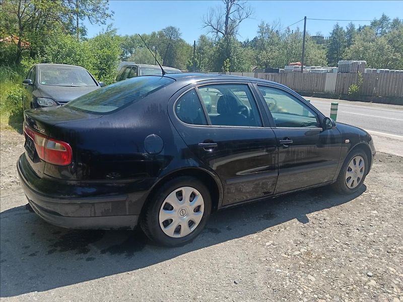 Seat Toledo 1,9 TDi  Stella - fotka 13 z 21
