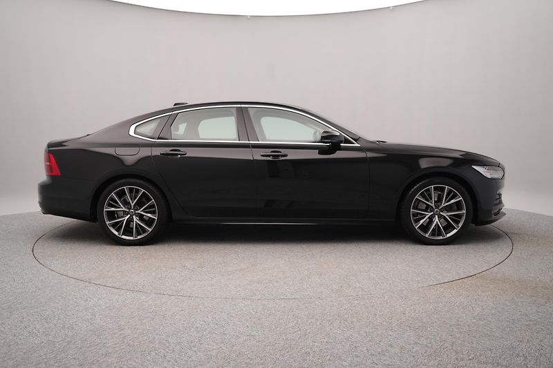 Volvo S90 T6 AWD MOMENTUM AUT 1.maj - fotka 11 z 53