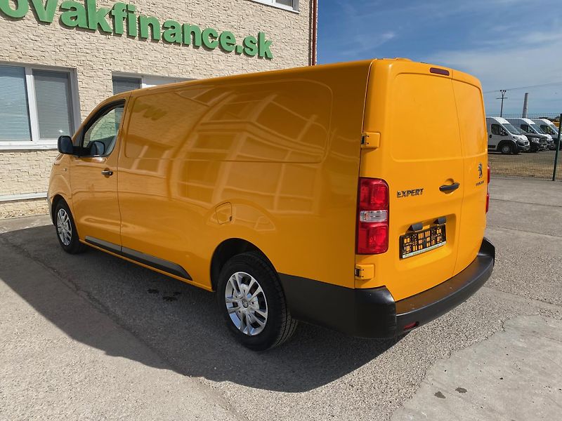 Peugeot Expert (2019) - fotka 9 z 16