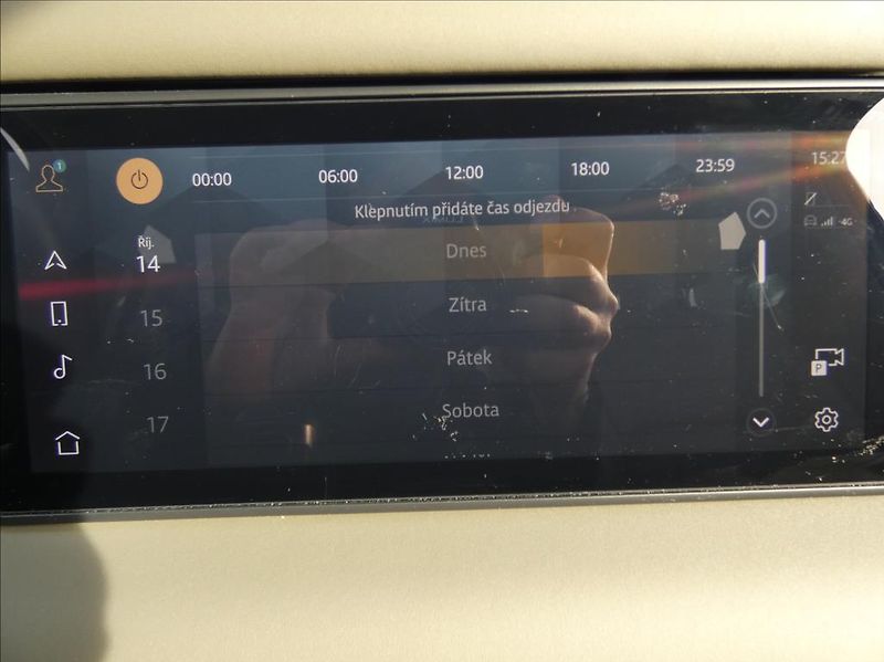 Land Rover Defender 3,0 D200 S,5let záruka,1maj,ČR - fotka 29 z 34