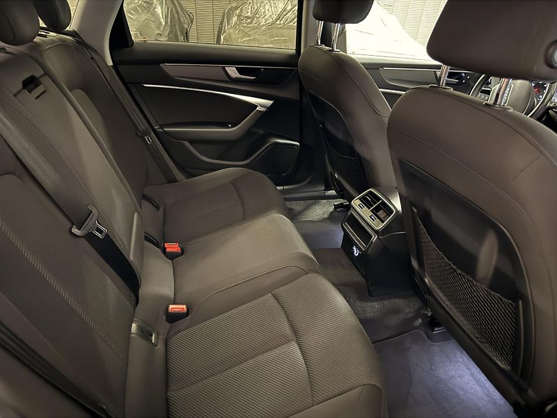 Audi A6 (2019) 40TDi,150KW,ACC - fotka 19 z 33