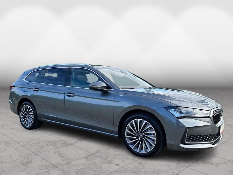 Škoda Superb 2,0 TDI / 142 kW 4x4 L&K DSG, - fotka 8 z 25