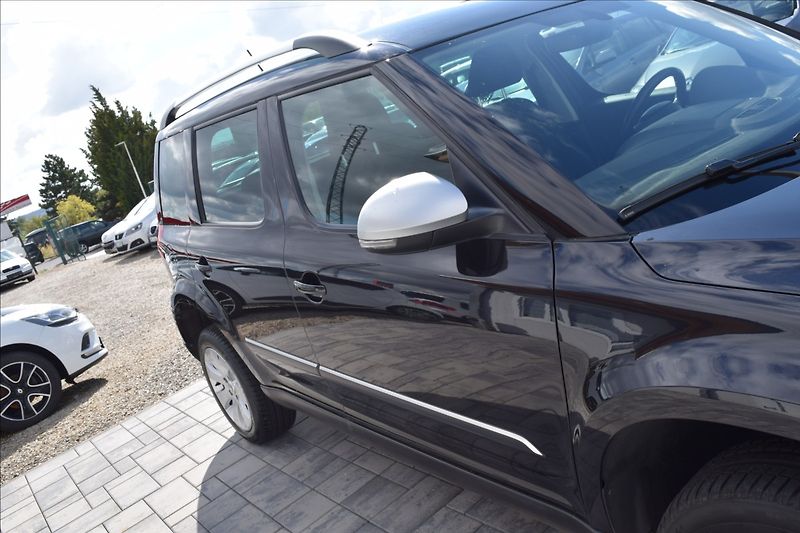 Škoda Yeti 2,0 TDI 110KW 4x4 TAŽNÉ XENONY - fotka 5 z 50