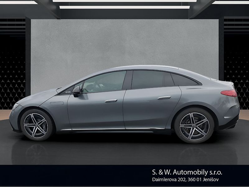 Mercedes-Benz EQE 500 AMG 4MATIC - fotka 8 z 26