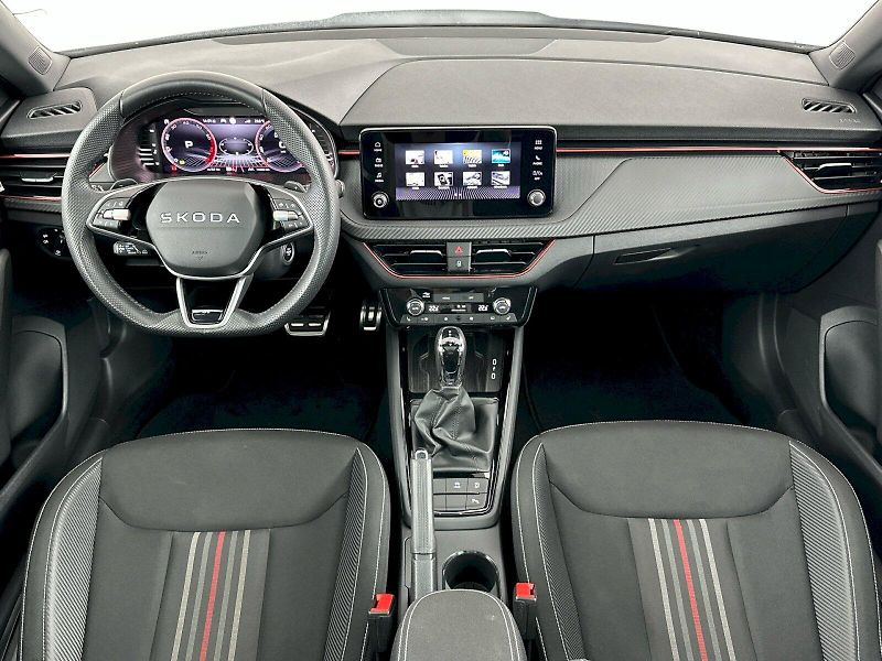 Škoda Kamiq (2025) DSG 1.0TSI 85kW Monte Carlo - fotka 5 z 32