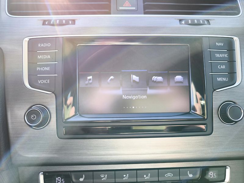 Volkswagen Golf 7 1,4TSI 90kW LED OSRAM 8xALU - fotka 57 z 82