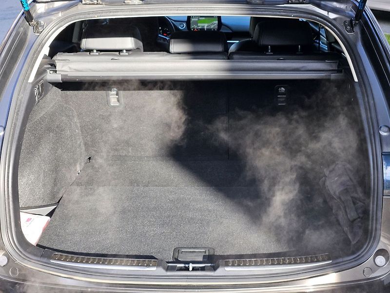Mazda 6 2.5i, Revolution TOP,1.majitel - fotka 39 z 42