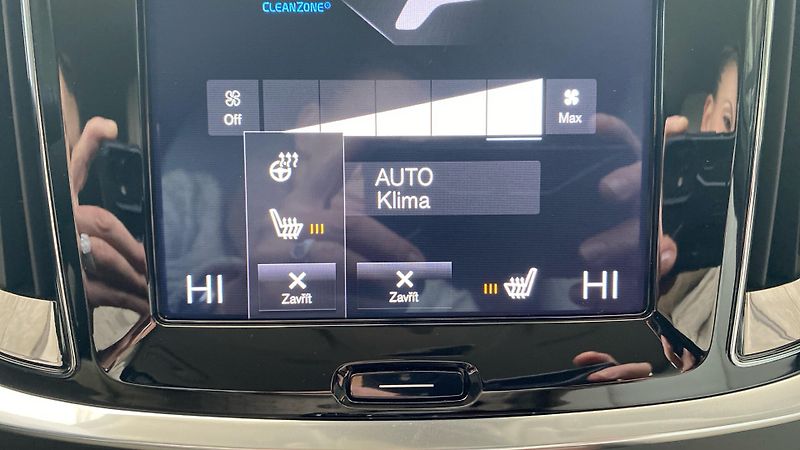 Volvo V60 INSCRIPTION, T4 FWD Drive-E, 1 - fotka 24 z 32