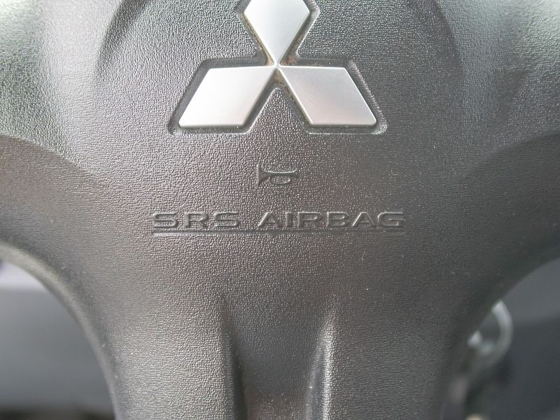 Mitsubishi Colt (2007) 1.1i 55KW – PO SERVISU! - fotka 24 z 36