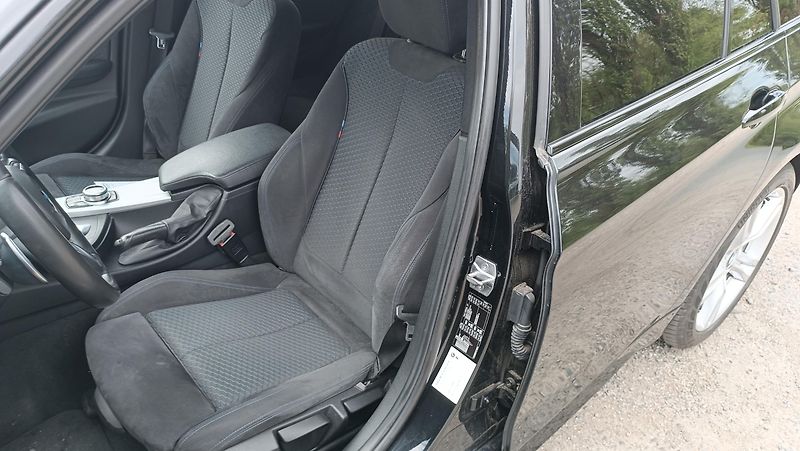 BMW Řada 3 320d MPaket 2,0D B47 Automat - fotka 9 z 20