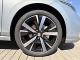 Volkswagen Golf Variant (2026) 1,5 eTSI 7DSG mHEV  People - náhled 10