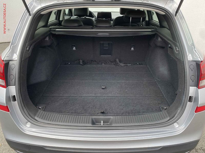 Hyundai i30 (2022) 1.5 T-GDi, ČR, Smart, AT - fotka 7 z 18