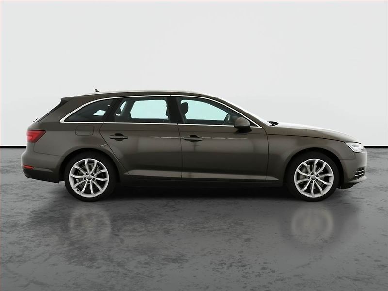 Audi A4 (2018) 2.0 TDI, 4X4, Automat - fotka 6 z 19