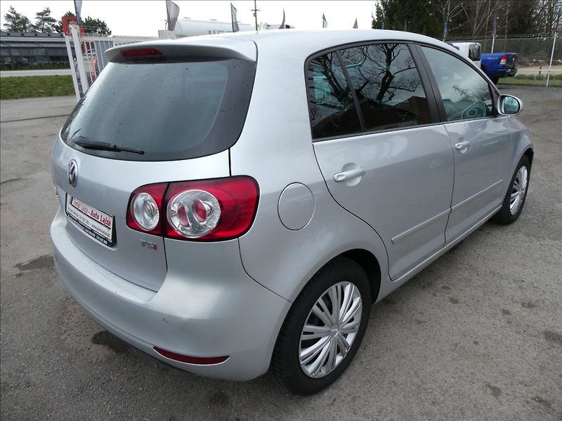 Volkswagen Golf Plus 1,4 TSi 90W digi.klima - fotka 8 z 31