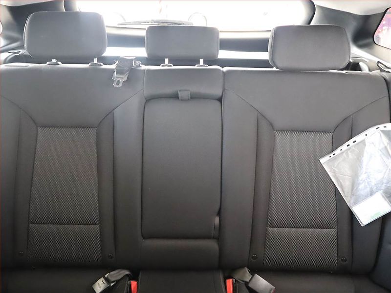 Hyundai i40 (2012) 1.7 CRDi, Automat, Navi - fotka 10 z 19
