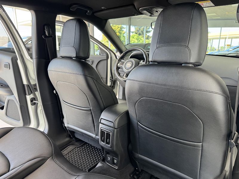 Jeep Compass S 4xe 1,3T 177kW*REZERVACE! - fotka 16 z 37