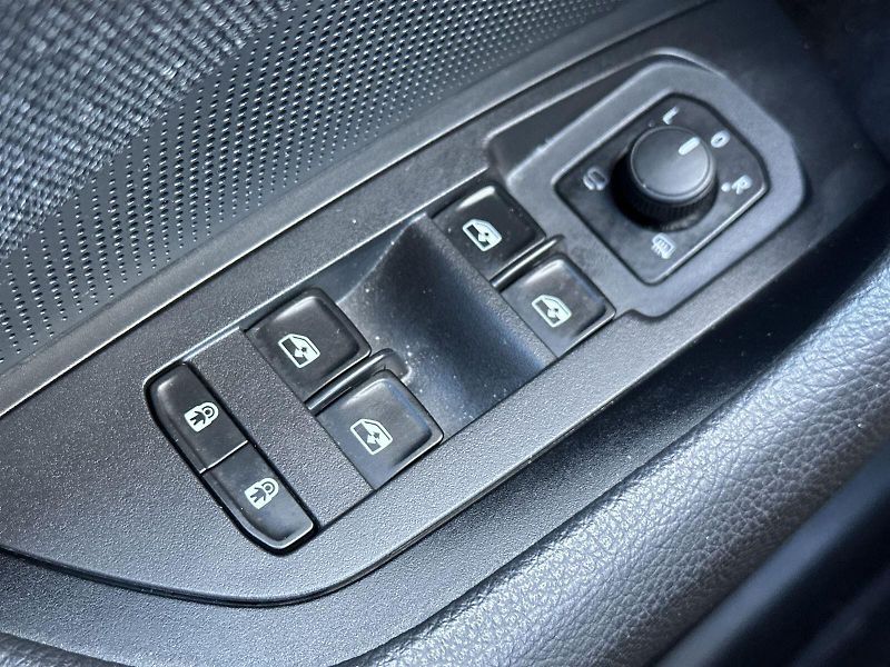 Škoda Kodiaq (2024) 2.0 TDI 4x4 DSG Selection - fotka 18 z 33