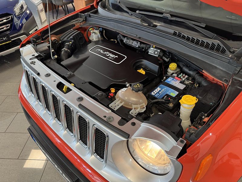Jeep Renegade 2.0 MJT, 6MT, 4x4, CZ, 1.maj. - fotka 38 z 47