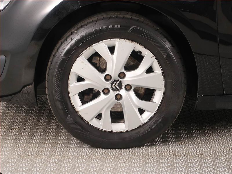 Citroën C4 Picasso (2015) 1.6 HDi, 7 míst, Navi - fotka 15 z 22