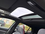 Volkswagen Golf 2,0 GTI 180kW Matrix,Panor,ACC - náhled 42