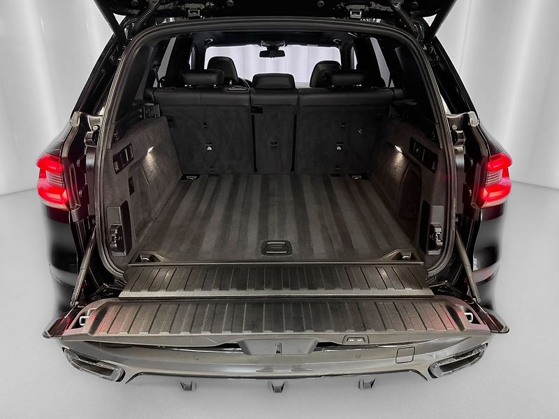 BMW X5 M50i 457KW COMPETITION, VZDUCH - fotka 25 z 25