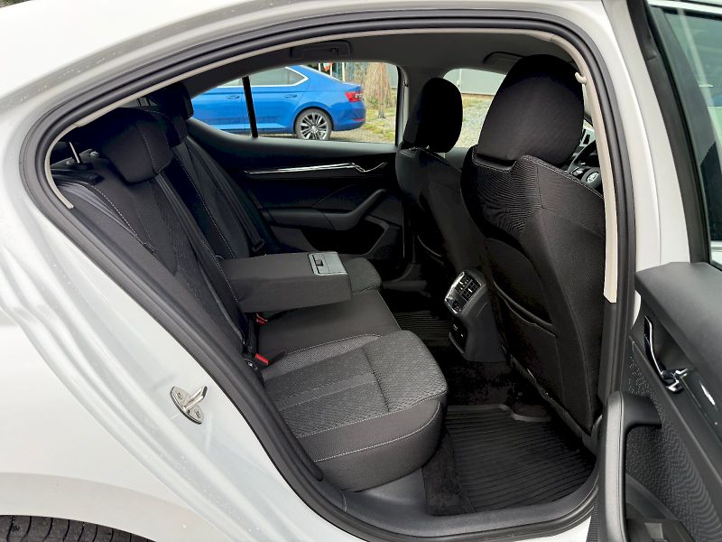 Škoda Octavia (2022) 1.5 TSI 110 kW DSG Style Plus - fotka 26 z 27