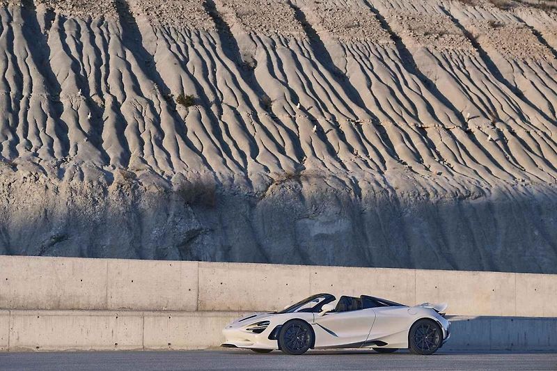McLaren 750S
