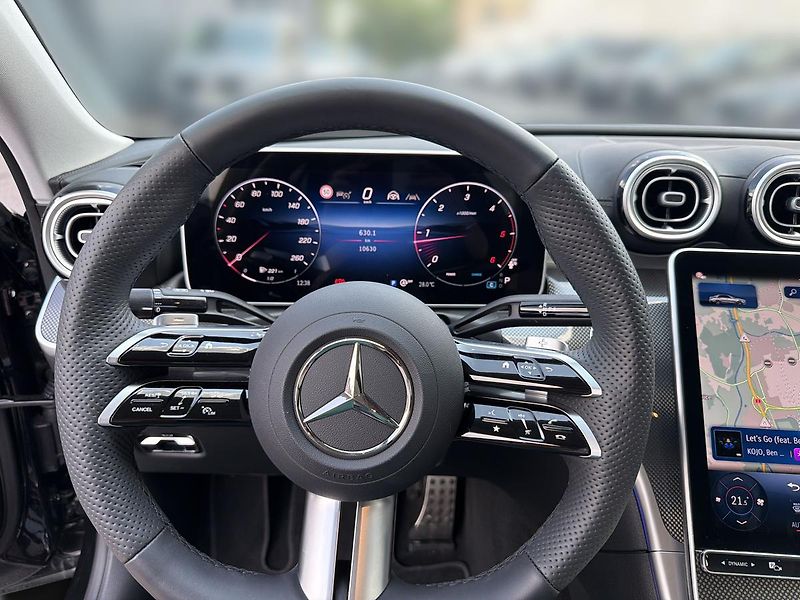 Mercedes-Benz Třídy C C 220 d 4MATIC - fotka 10 z 17