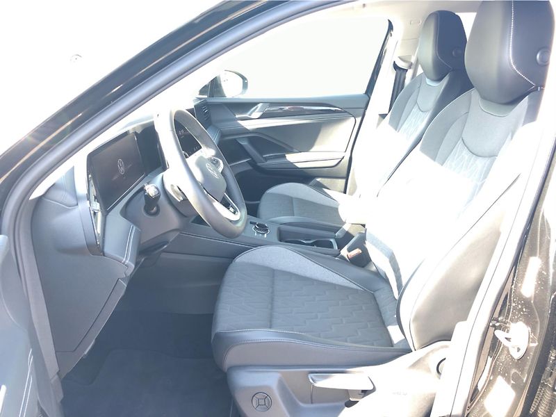 Volkswagen Tiguan 1.5 eTSi mHEV DSG 7st. LIFE GO - fotka 11 z 28