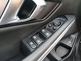 BMW Řada 3 (2020) 2.0 318D A/T Kůže - náhled 34