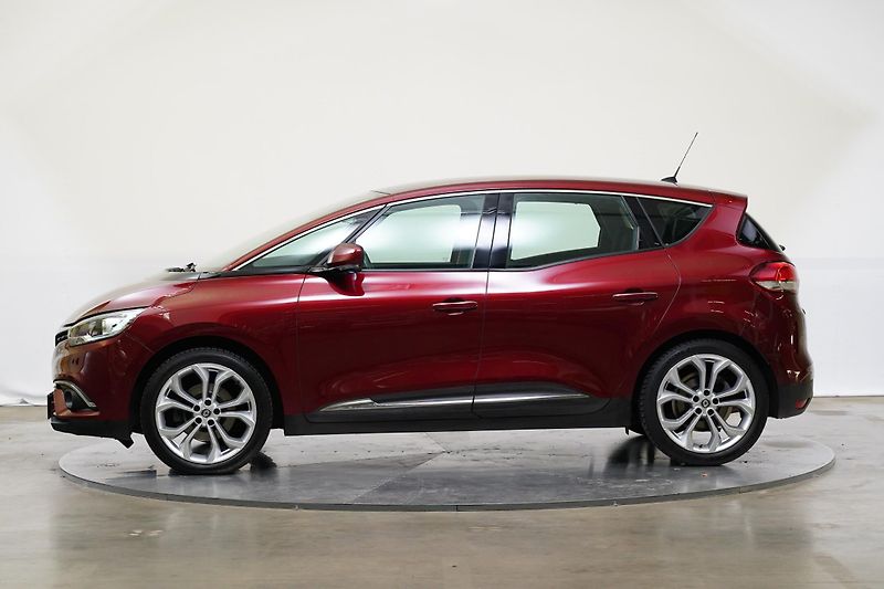 Renault Scénic - fotka 3 z 27