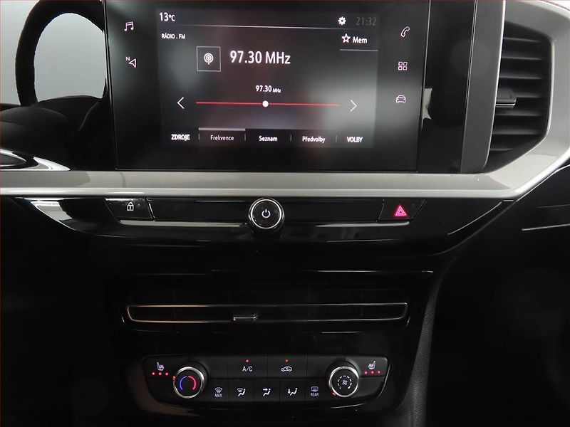 Opel Mokka (2024) 1.2 Turbo - fotka 12 z 15