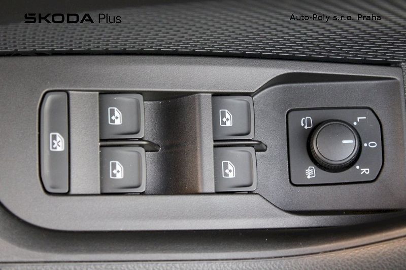Škoda Octavia (2024) 2,0 TDI 110 kW Style - fotka 8 z 25