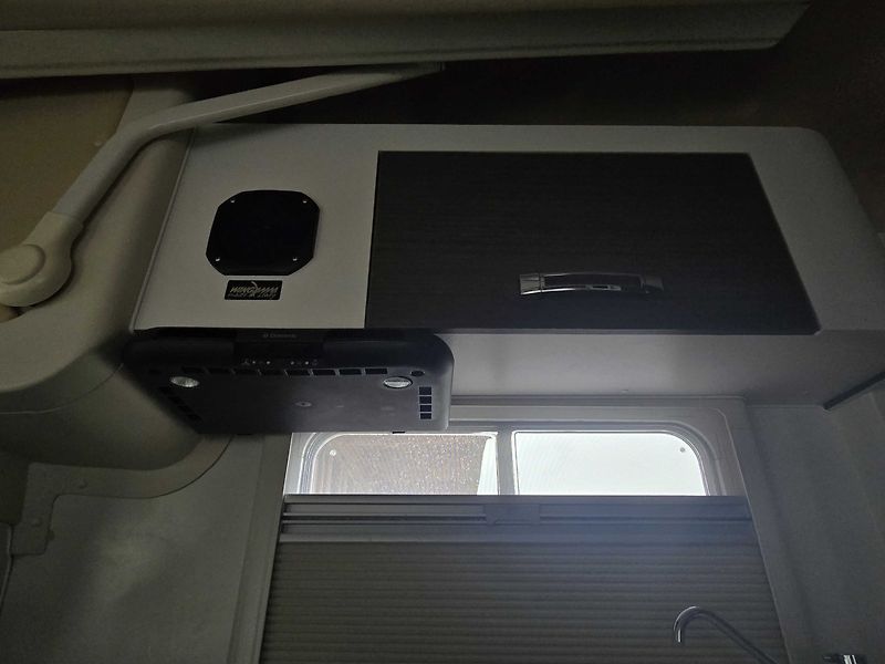 Fiat Ducato (2017) Wingamm Oasi 690 LX polointeg. - fotka 31 z 50