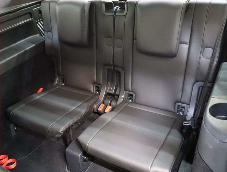 Volkswagen Touran (2020) Highline 2.0 TDI, Automat - fotka 21 z 22