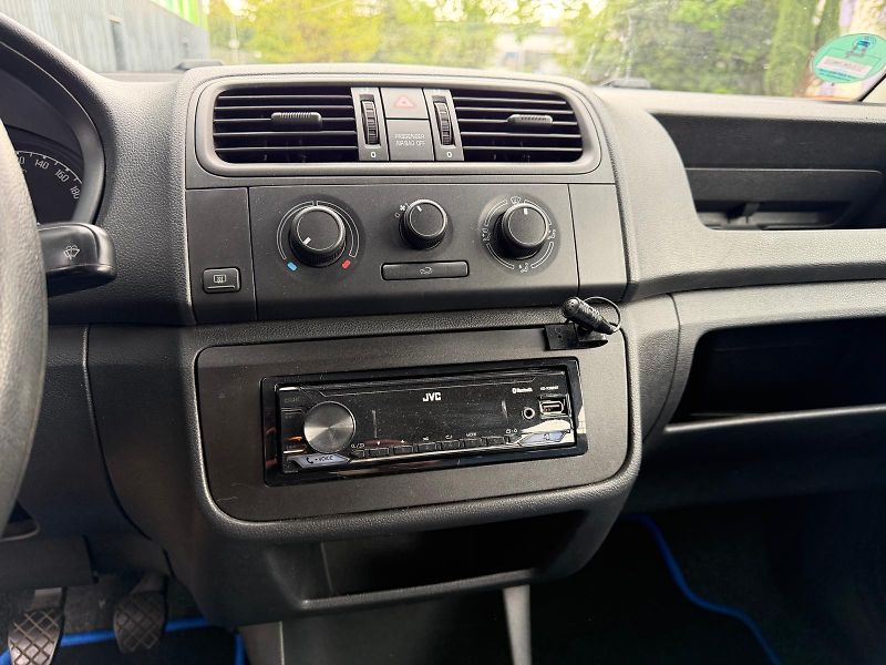 Škoda Fabia 1,2 HTP / po rozvodech /  - fotka 21 z 23