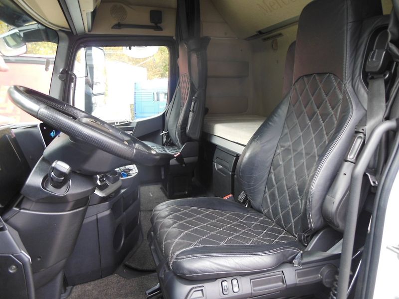 Mercedes-Benz Actros 1853 Giga Space, Lowdeck, AL - fotka 14 z 22