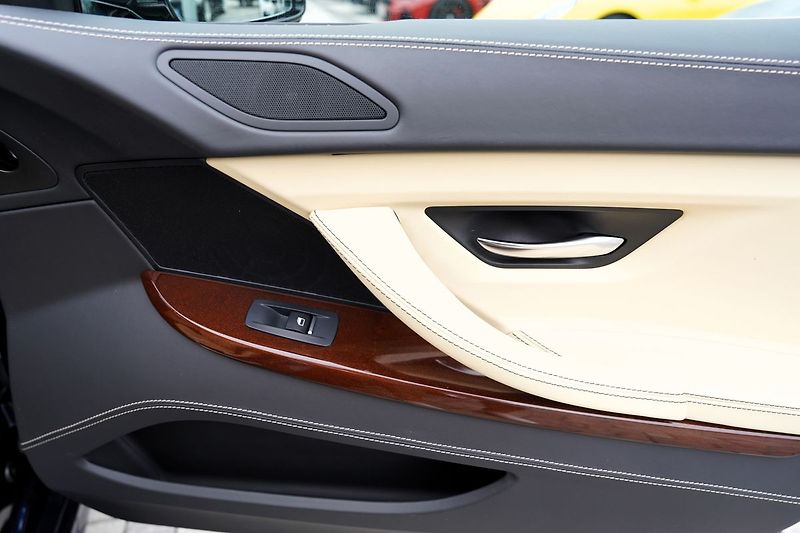 BMW Řada 6 650i xDrive Gran Coupé/Mpaket - fotka 22 z 50
