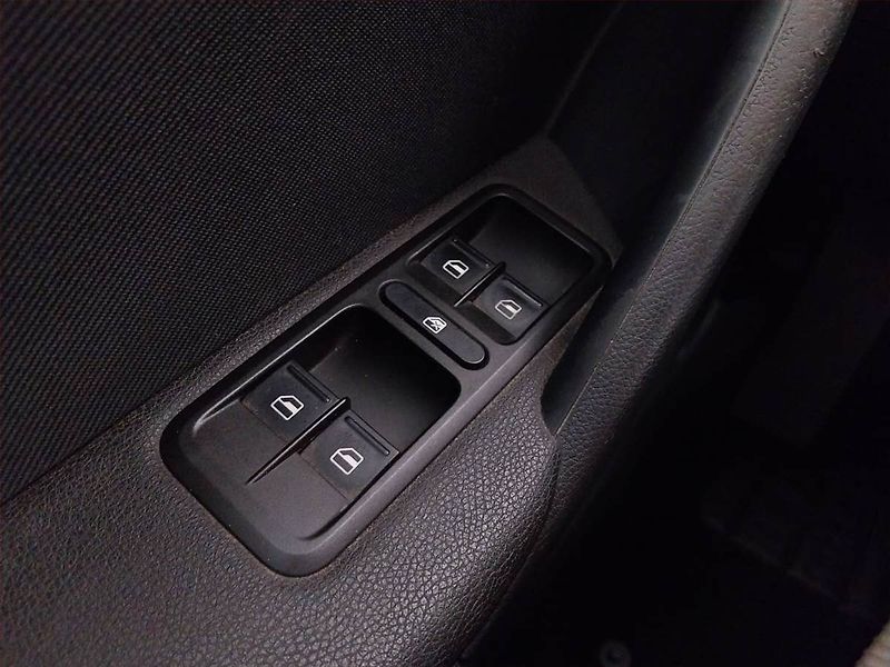 Škoda Yeti (2009) Ambition Plus 2.0 TDI, 4X4 - fotka 19 z 20