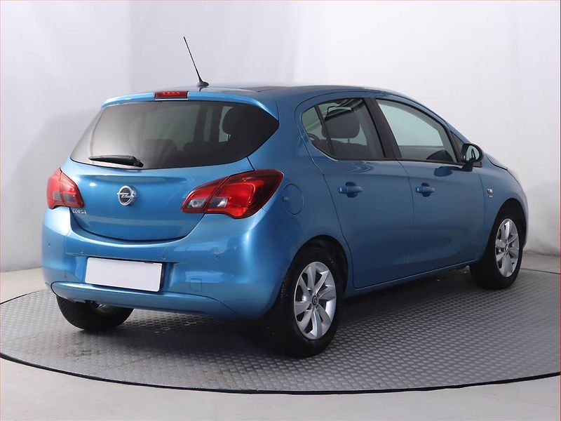 Opel Corsa (2017) 1.4, Automat, Serv.kniha - fotka 5 z 17