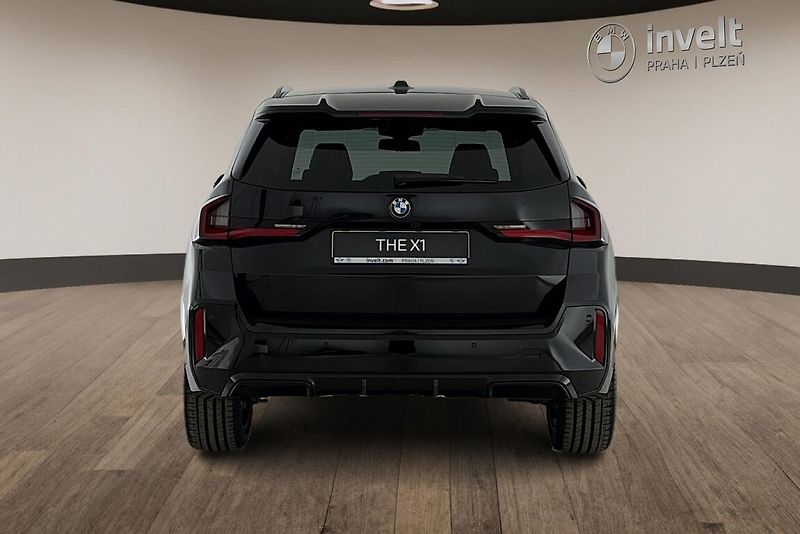 BMW X1 xDrive20d - fotka 4 z 24