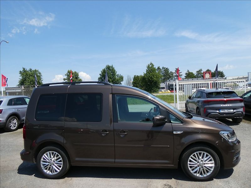Volkswagen Caddy 1,4 TSi 92kW webasto, serviska - fotka 12 z 44