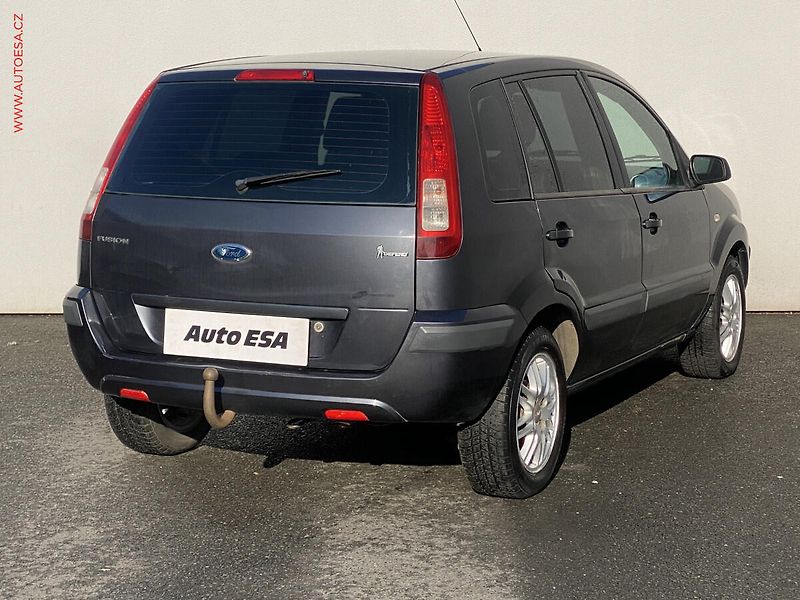 Ford Fusion (2007) 1.4i, 2.maj,ČR, AC, TZ - fotka 4 z 15