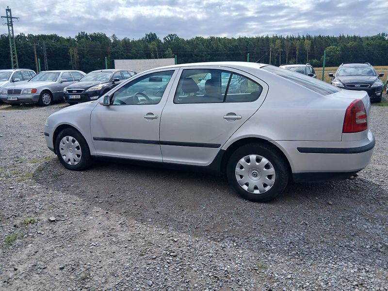 Škoda Octavia 1.9 TDI, nová STK - fotka 14 z 27