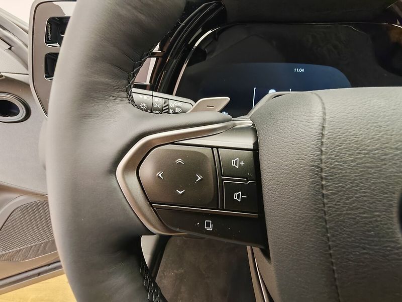 Lexus RX 350h Executive Plus - fotka 39 z 49