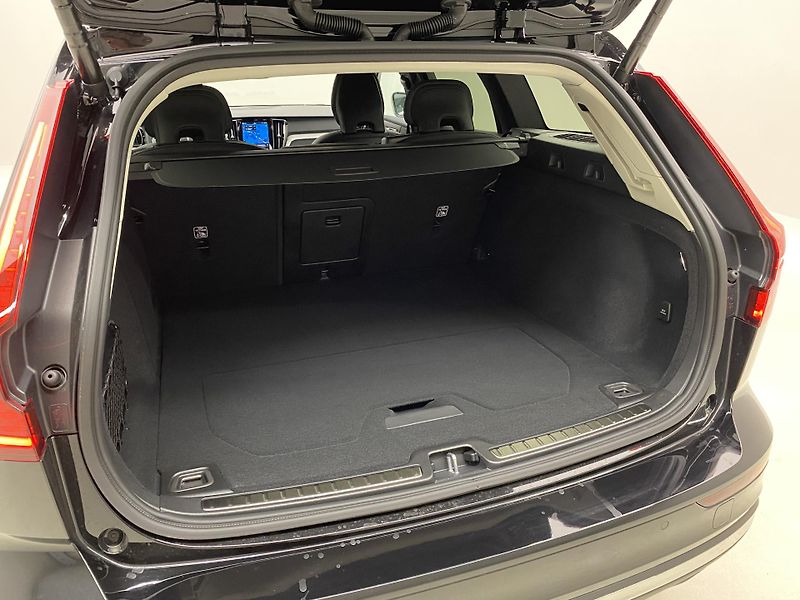 Volvo V60 (2026) B4 AUT BRIGHT PLUS - fotka 5 z 61