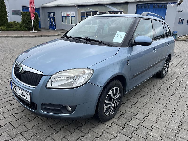 Škoda Fabia (2009) 1.2 HTP - fotka 2 z 11