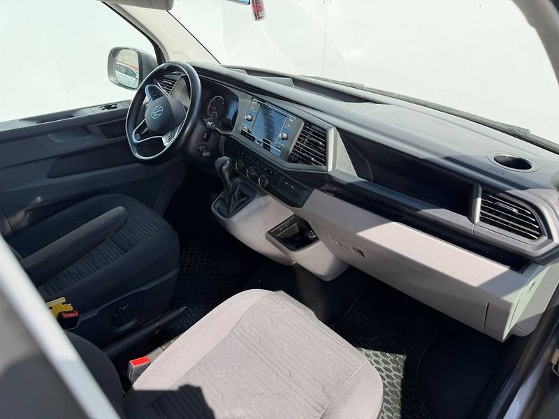 Volkswagen Caravelle T6.1 2,0 TDI 110 kW 7° DSG - fotka 11 z 33