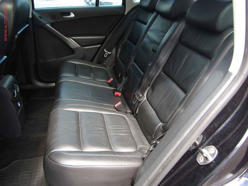 Volkswagen Tiguan (2009) 2.0 TDi 4x4, Navi, kůže - fotka 10 z 22